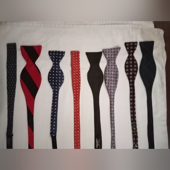 BOWTIE AUTHENTIC VINTAGE 💯 SILK - Picture 9 of 9